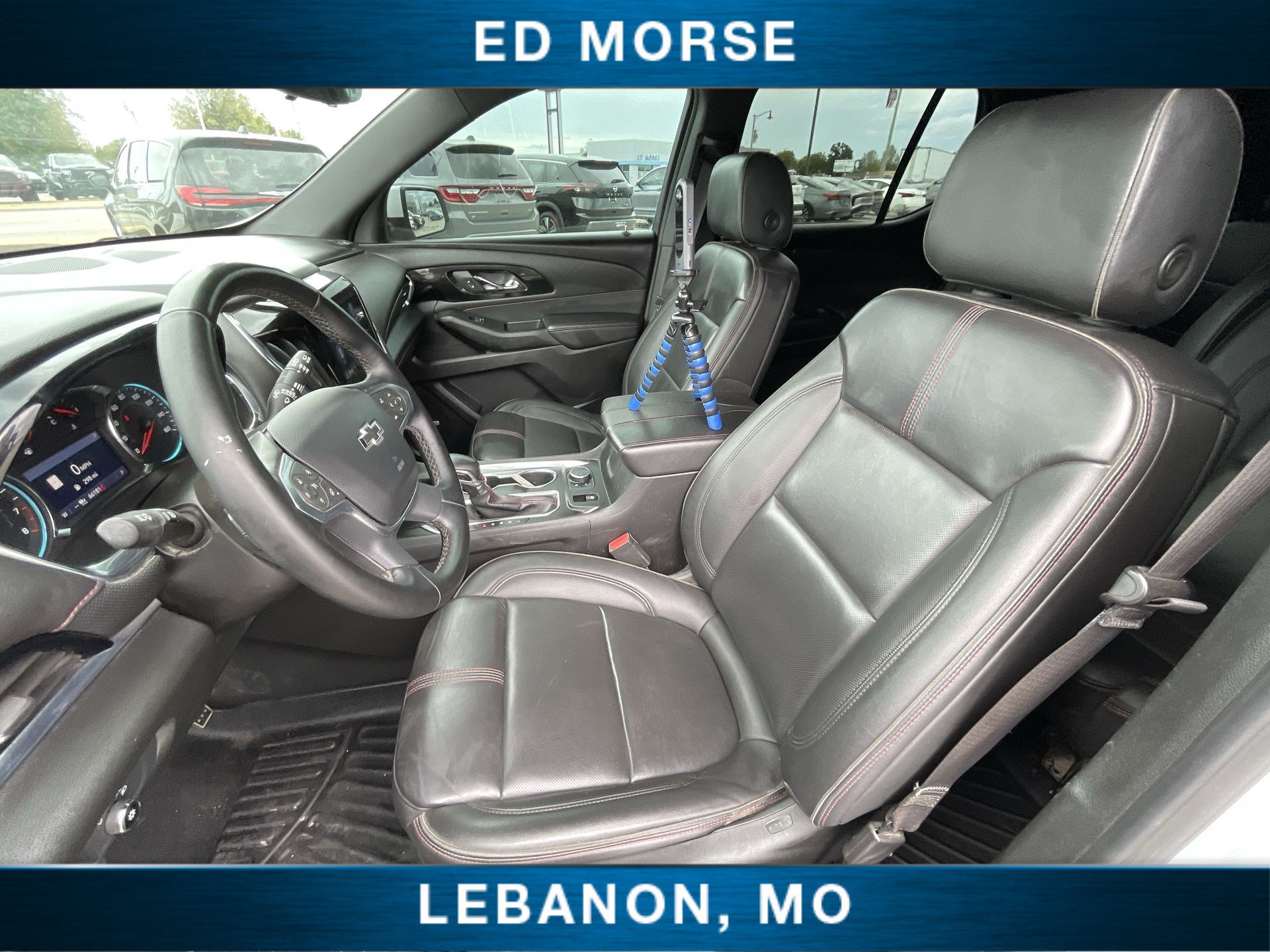 Used 2023 Chevrolet Traverse RS AWD/4WD image 18