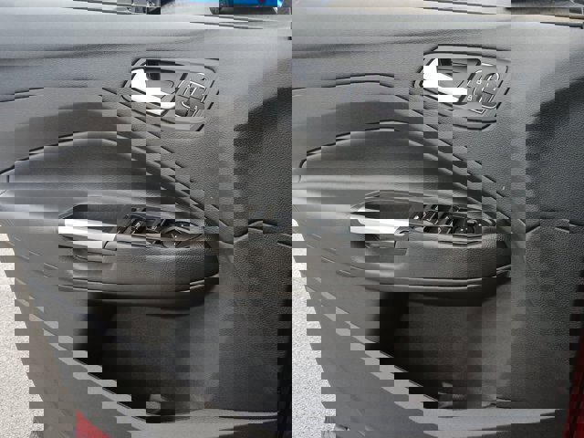 Certified 2018 Ford Escape Titanium w/ Ford Safe & Smart Package image 19