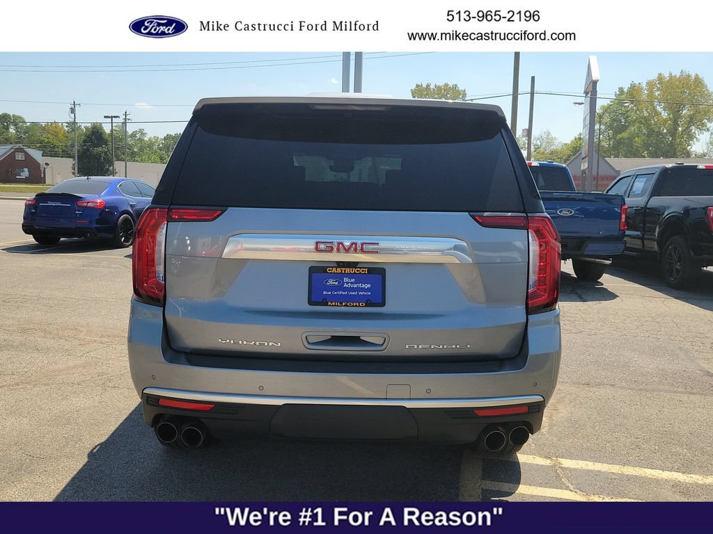Used 2024 GMC Yukon Denali w/ Advanced Technology Package AWD/4WD image 4