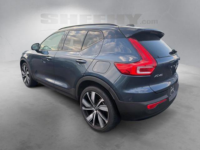 Used 2022 Volvo XC40 P8 Recharge Plus image 3
