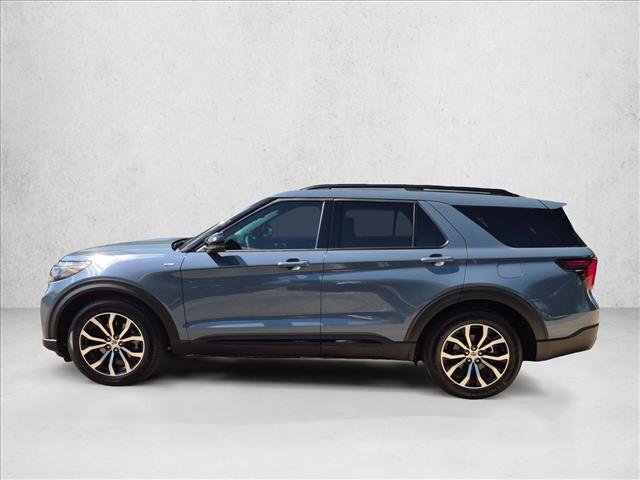 Certified 2026 Ford Explorer ST-Line RWD image 9