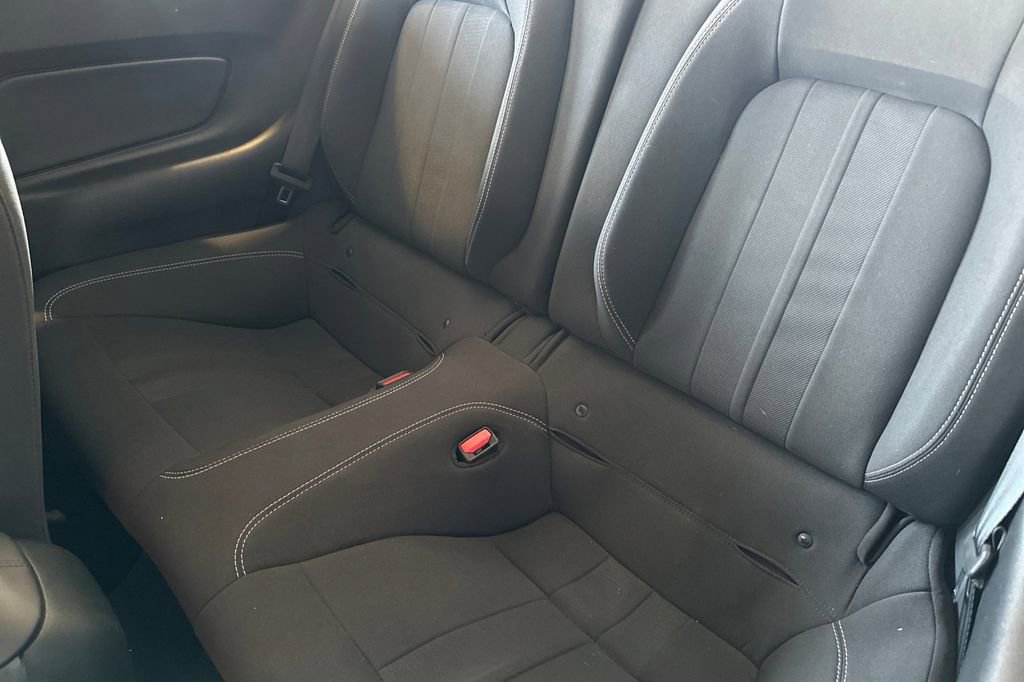 Certified 2022 Ford Mustang Coupe RWD image 14