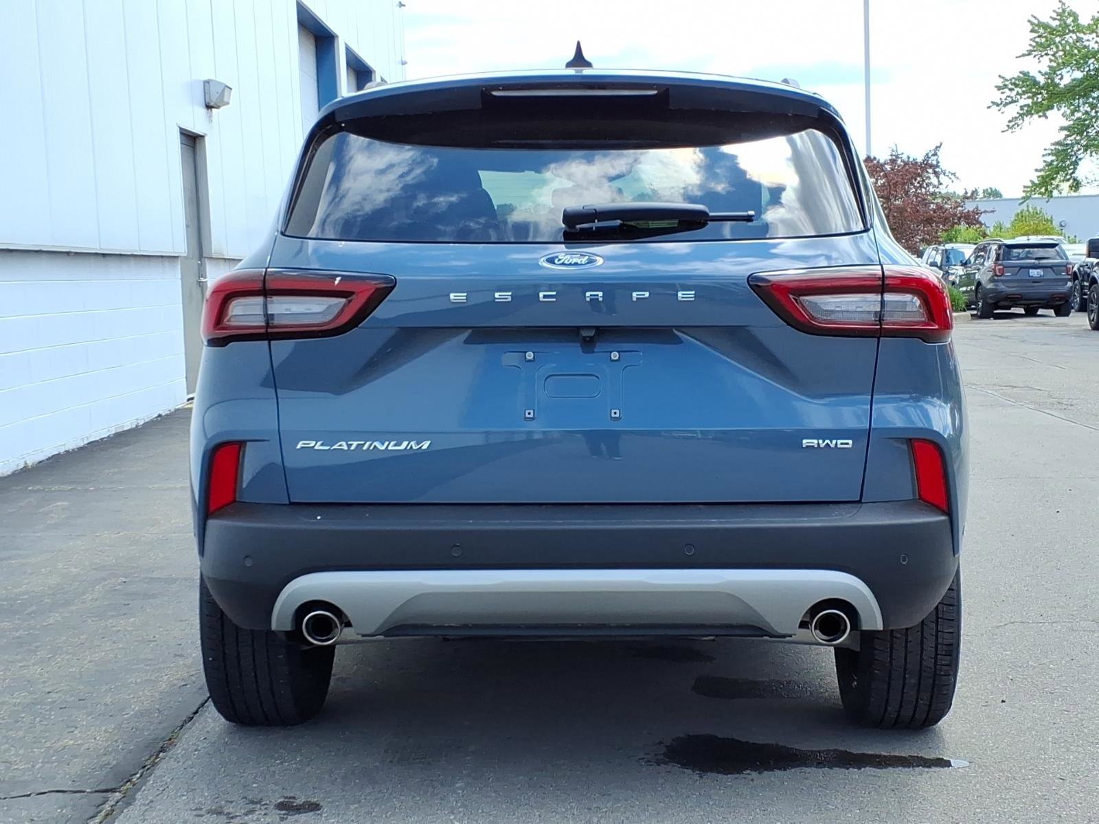Certified 2023 Ford Escape Platinum w/ Premium Technology Package AWD/4WD image 5