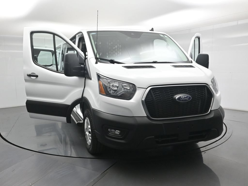 Certified 2025 Ford Transit 250 Low Roof w/ Exterior Upgrade Package RWD image 28