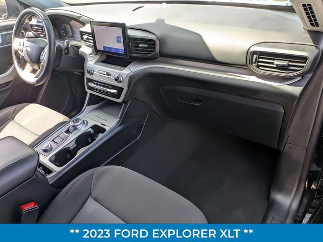 Certified 2023 Ford Explorer XLT image 34
