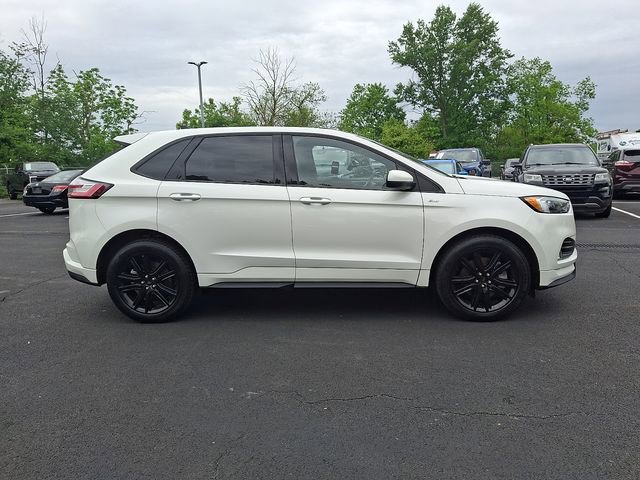 Certified 2022 Ford Edge ST-Line AWD/4WD image 15