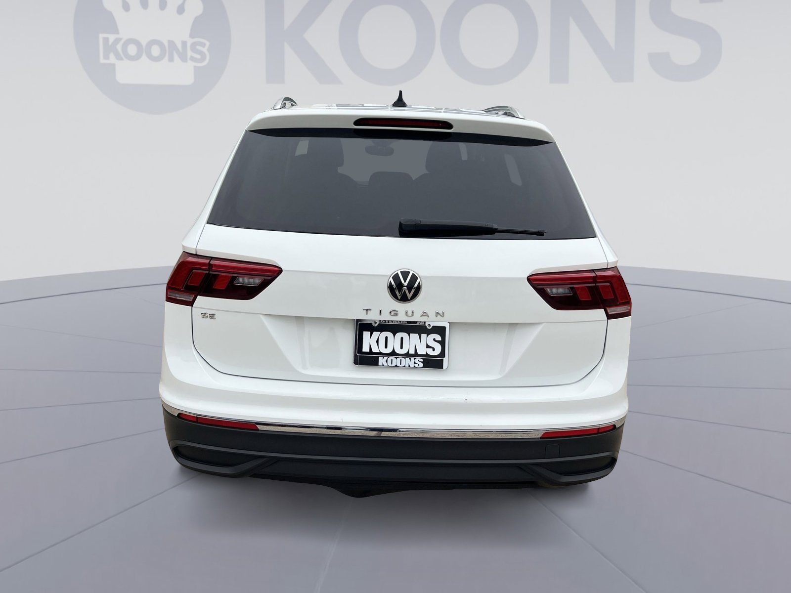 Used 2022 Volkswagen Tiguan SE image 5
