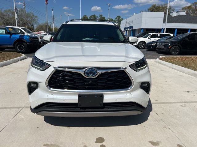 Used 2022 Toyota Highlander Platinum AWD/4WD image 9