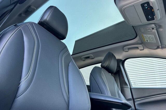 Certified 2022 Ford Mustang Mach-E Premium AWD/4WD image 14