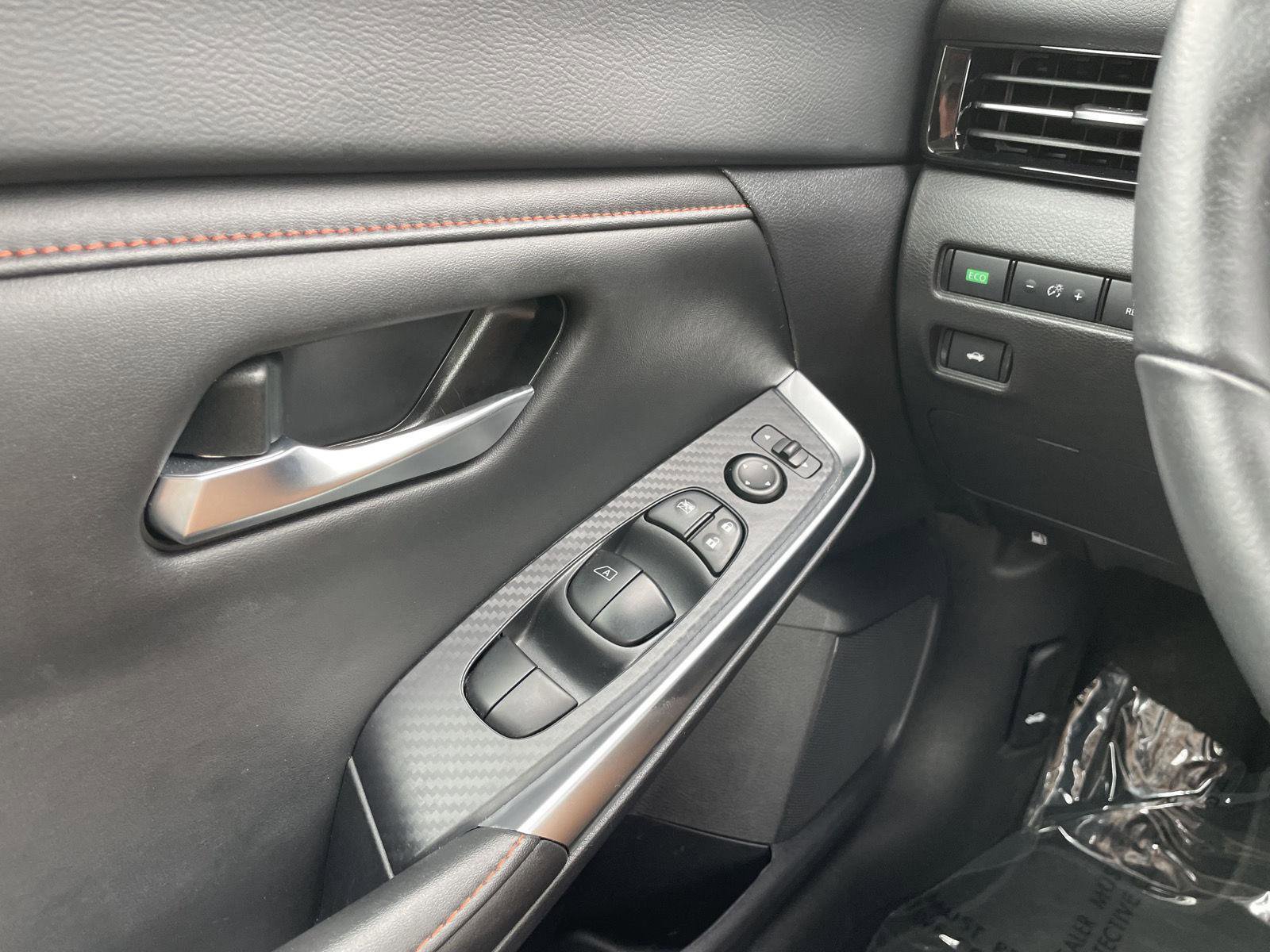 Used 2024 Nissan Sentra SR FWD image 29
