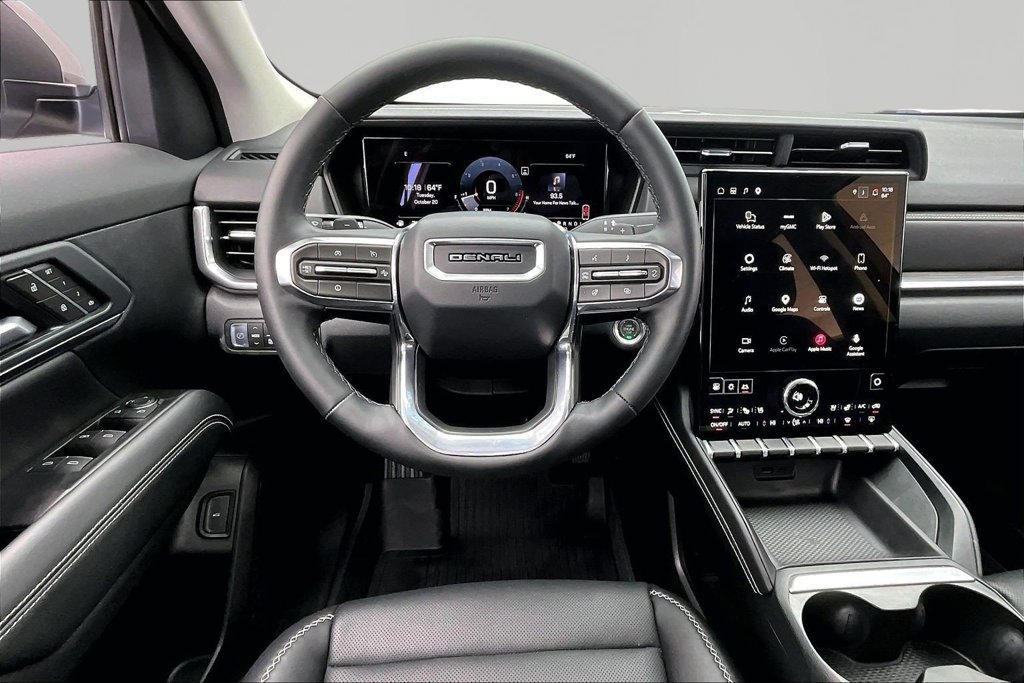 Used 2026 GMC Terrain Denali w/ LPO, Black Badging Package AWD/4WD image 5