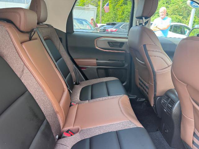 Certified 2025 Ford Bronco Sport Outer Banks AWD/4WD image 12