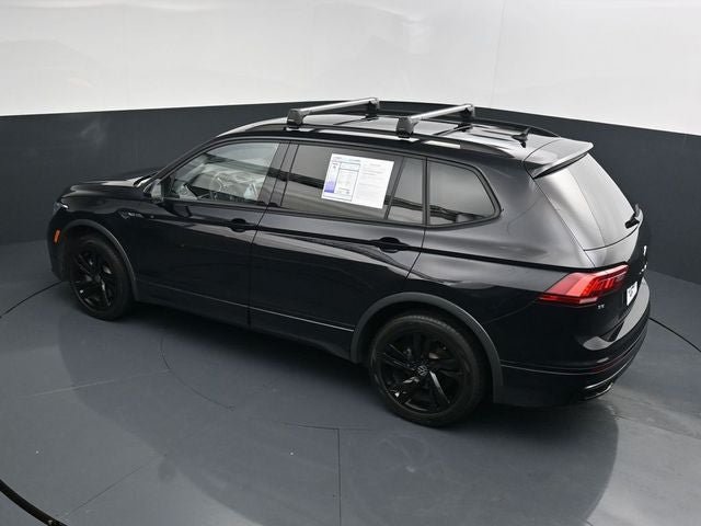 Used 2023 Volkswagen Tiguan SE R-Line FWD image 25
