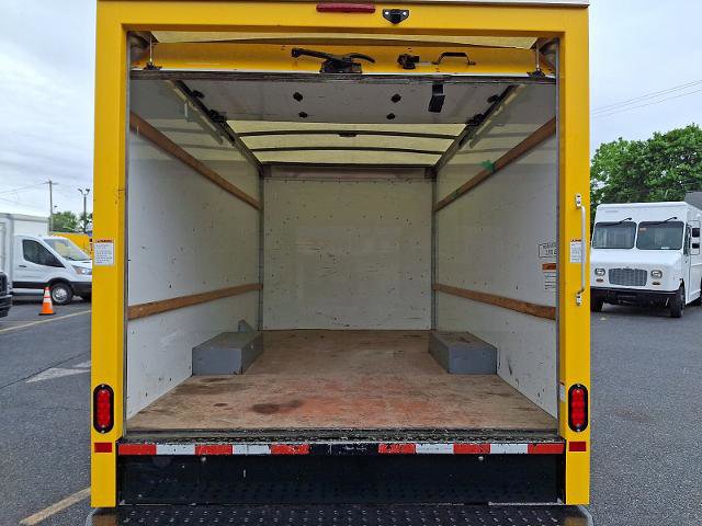 Used 2021 GMC Savana 3500 w/ Power Convenience Package RWD image 26