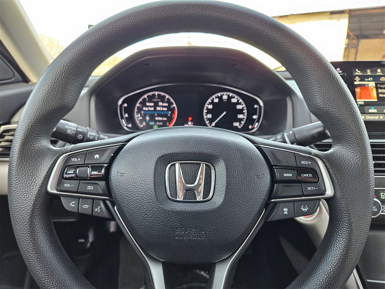 Used 2018 Honda Accord EX image 17