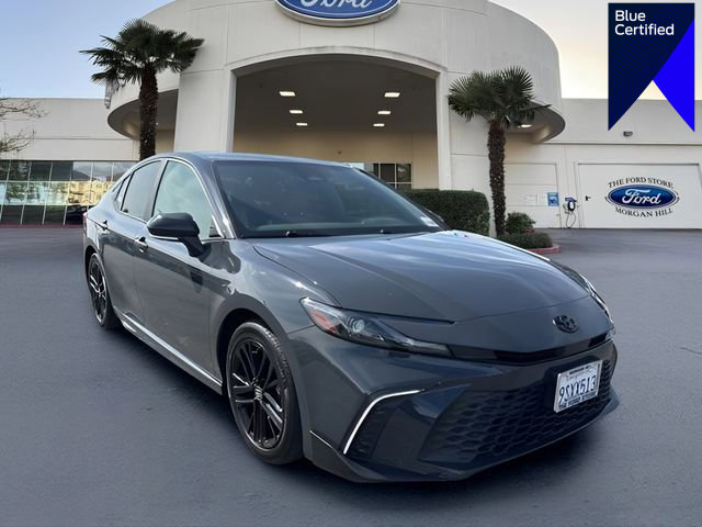 Used 2025 Toyota Camry SE w/ Convenience Package