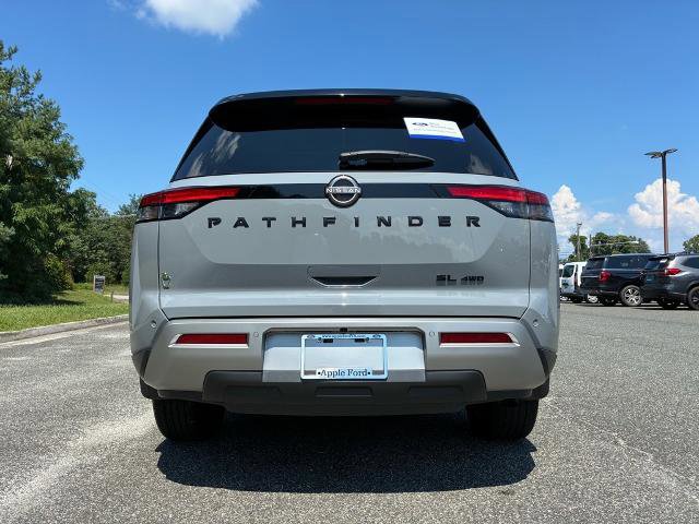 Used 2022 Nissan Pathfinder SL w/ SL Black Package image 5