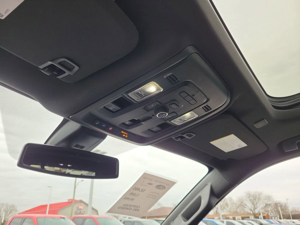 Used 2021 Chevrolet Tahoe RST w/ Luxury Package image 29