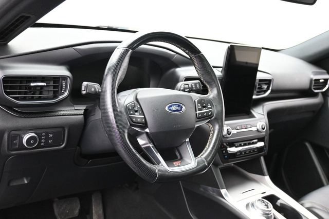 Certified 2020 Ford Explorer ST w/ ST Street Pack AWD/4WD image 16