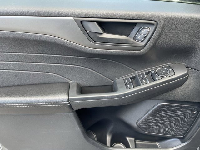 Certified 2025 Ford Escape Active AWD/4WD image 4
