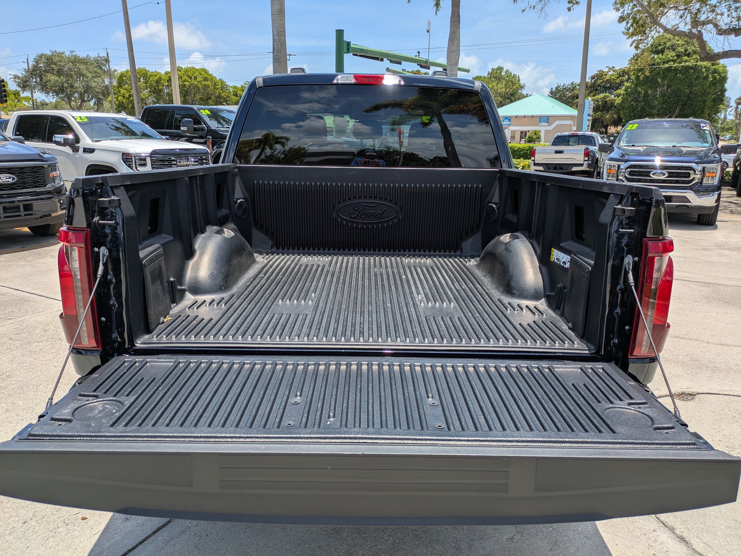 Certified 2025 Ford F150 XL w/ Equipment Group 103A High RWD image 13