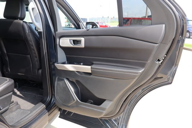 Certified 2024 Ford Explorer Limited w/ Limited Technology Package AWD/4WD image 34