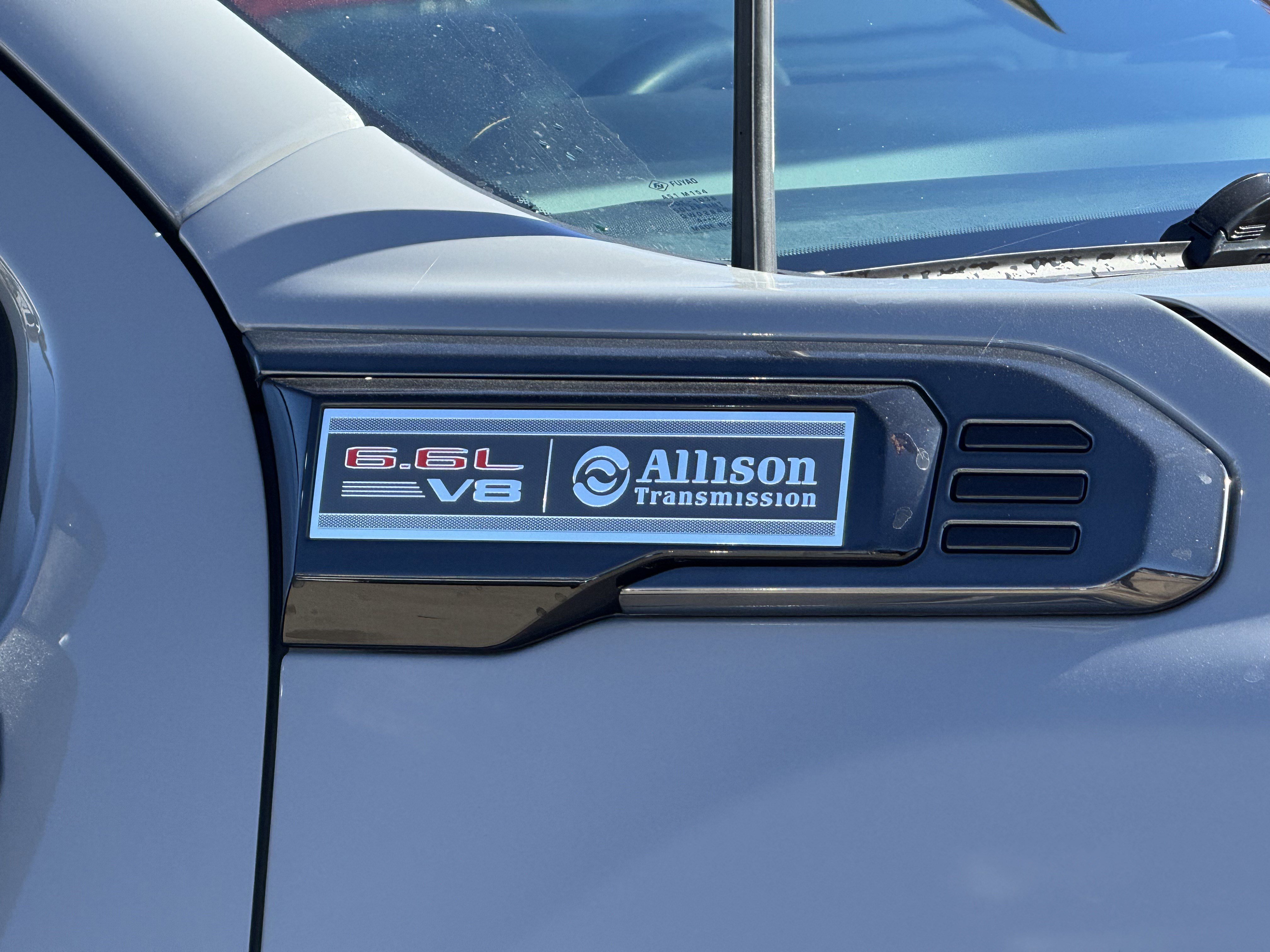 Used 2024 GMC Sierra 2500 AT4 w/ AT4 Preferred Package image 4