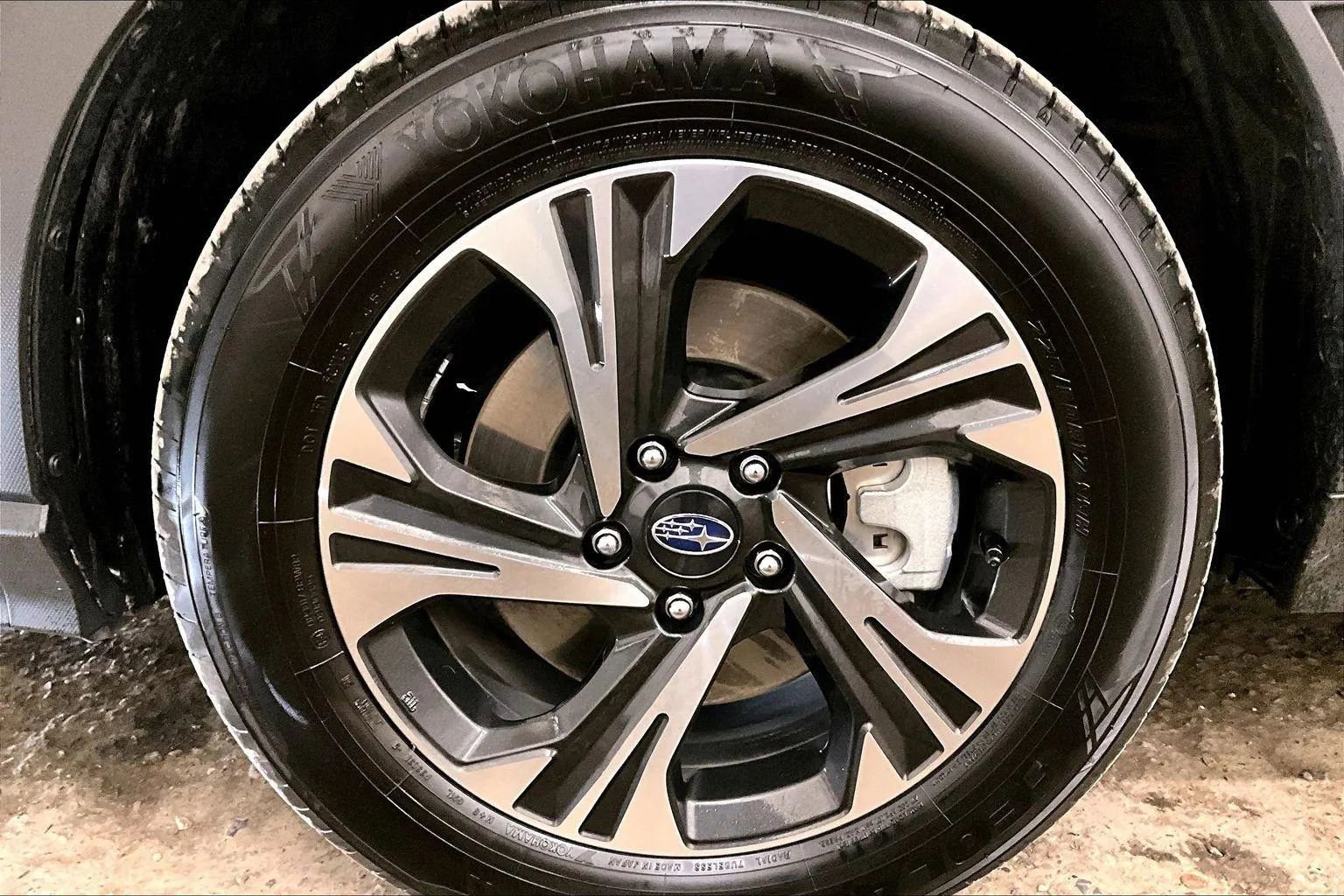 Used 2024 Subaru Crosstrek 2.0i Premium w/ Popular Package #3 image 8