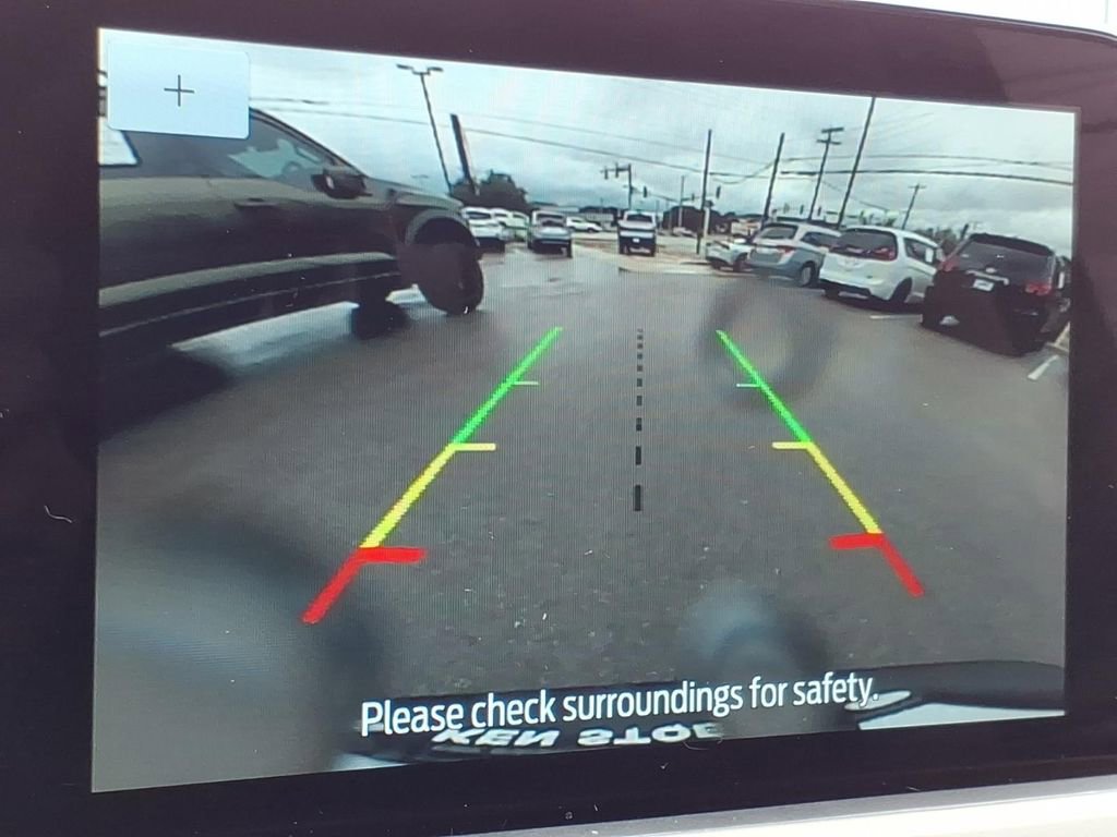 Certified 2022 Ford Escape SE FWD image 21