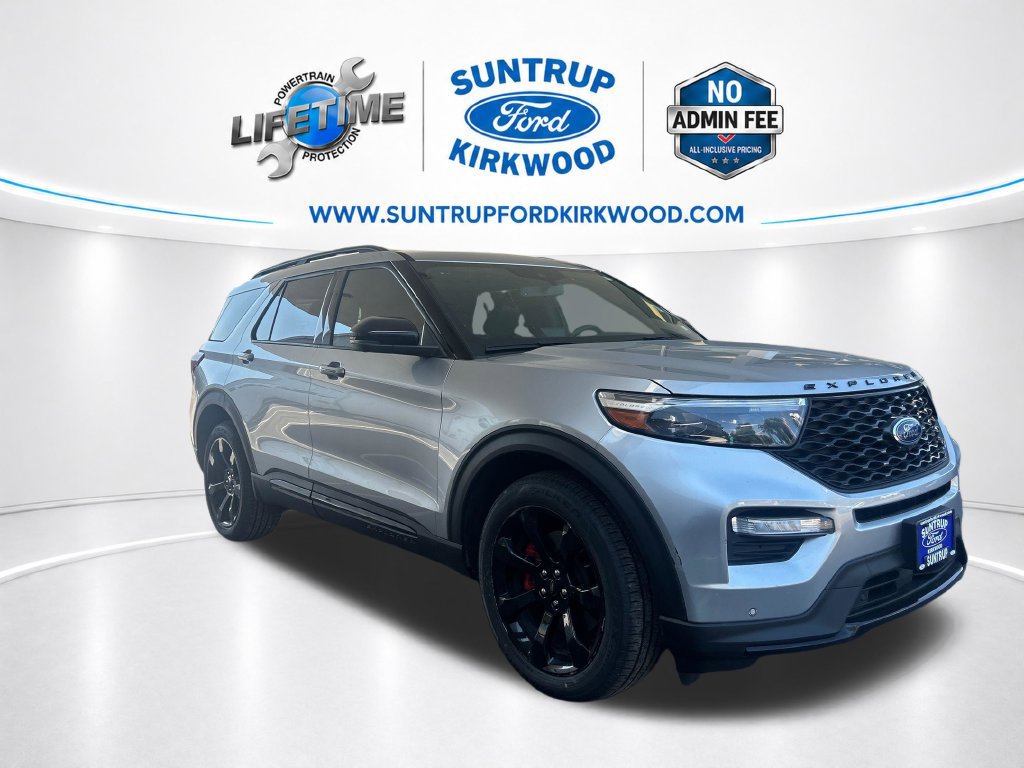 Certified 2023 Ford Explorer ST w/ Equipment Group 401A AWD/4WD image 9