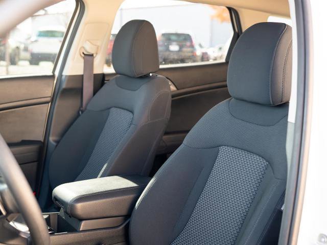 Used 2023 Kia Sportage LX image 16