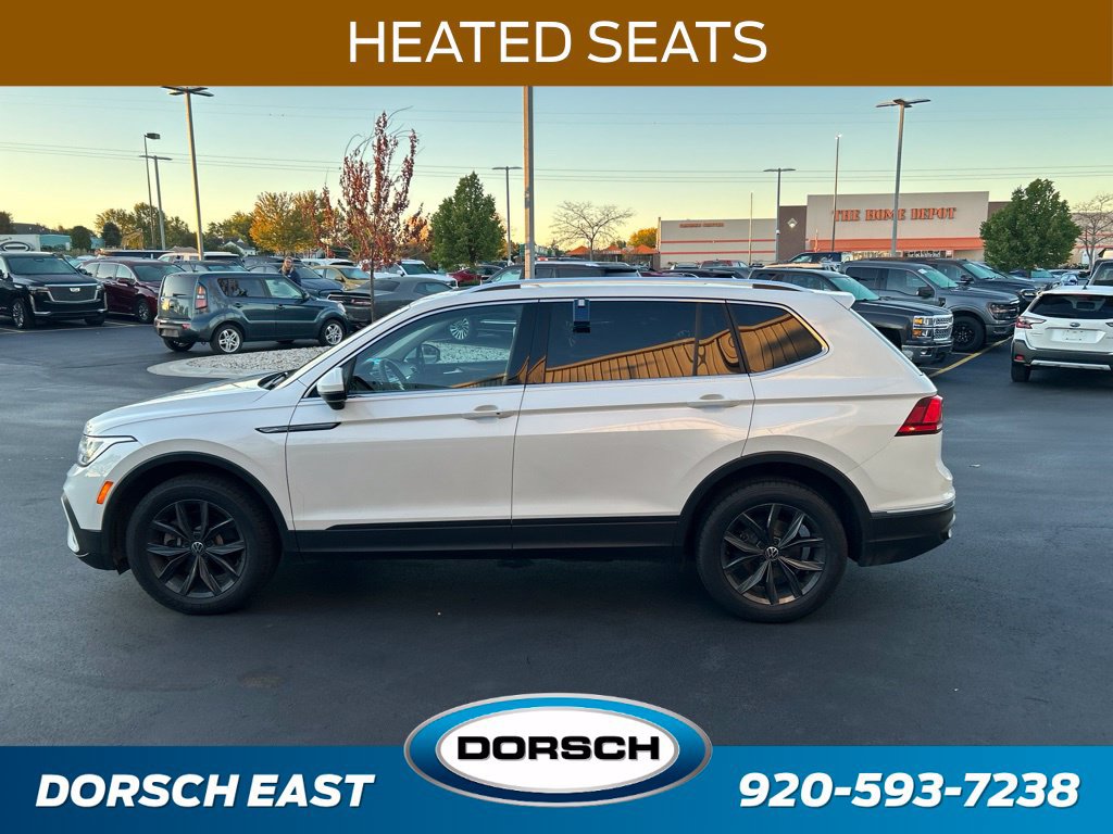 Used 2023 Volkswagen Tiguan SE AWD/4WD image 2