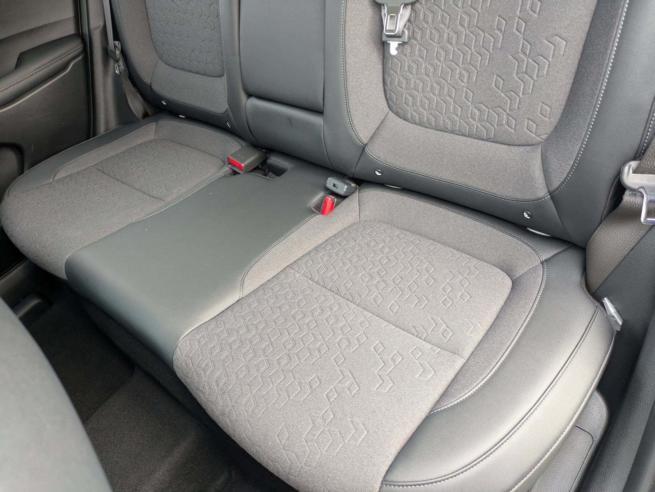 Used 2026 Kia Seltos S FWD image 30