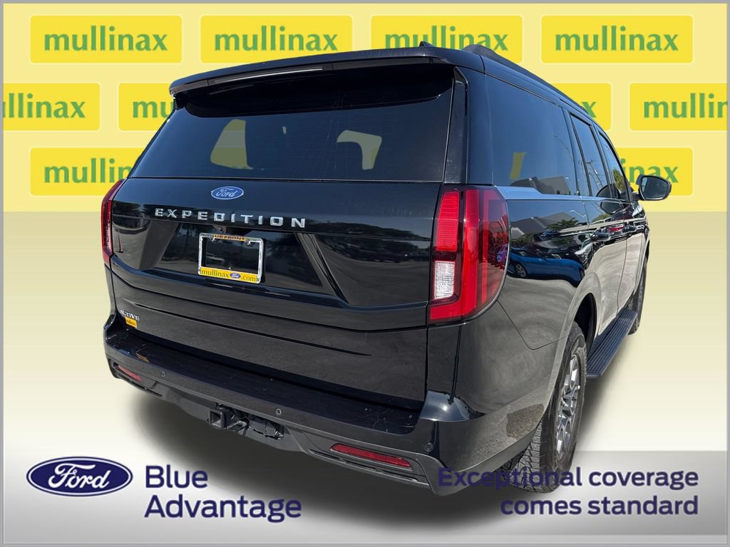 Certified 2025 Ford Expedition Active RWD image 4