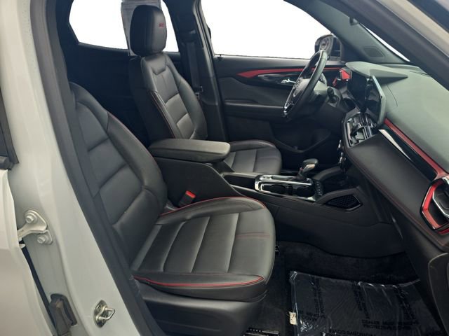 Used 2024 Chevrolet TrailBlazer RS FWD image 23