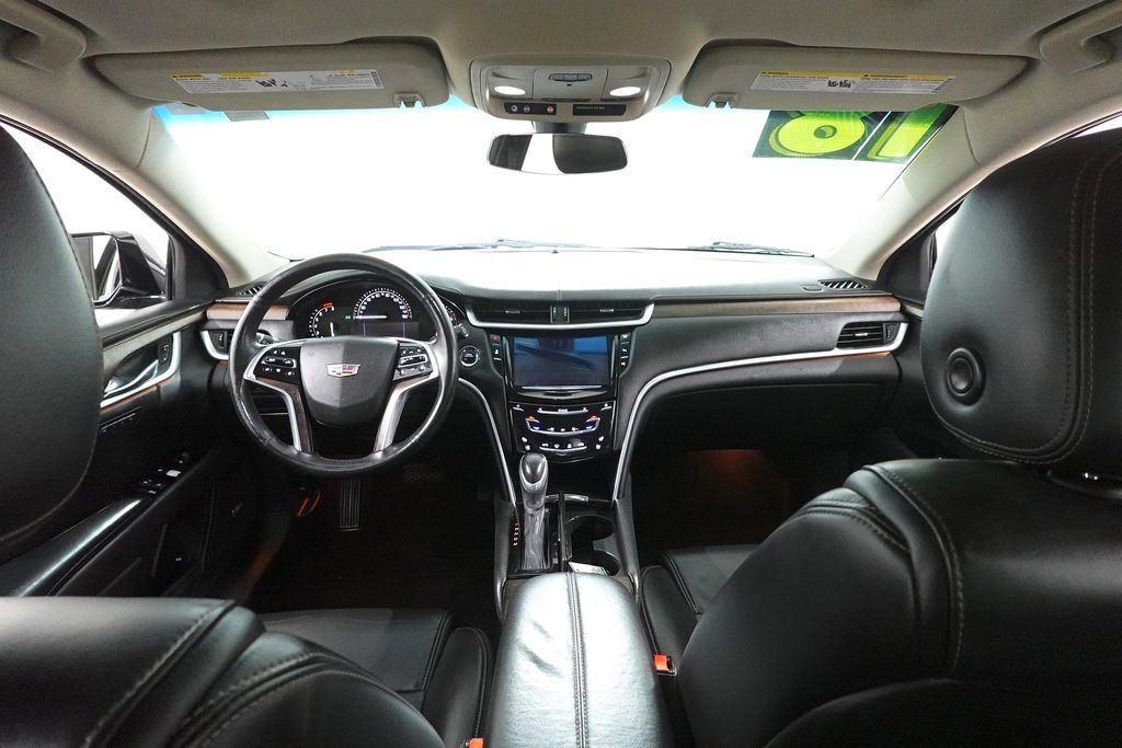 Used 2018 Cadillac XTS Luxury image 7