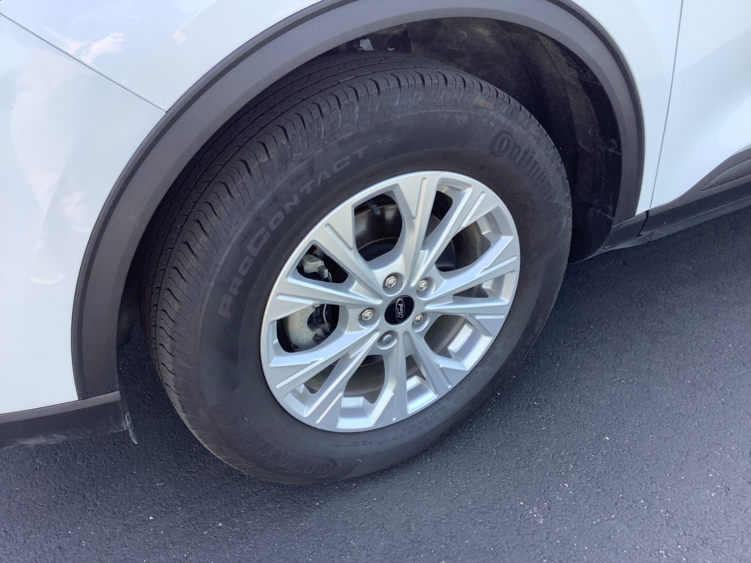 Certified 2024 Ford Escape Active AWD/4WD image 4