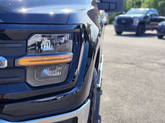 Certified 2025 Ford F150 XLT w/ Equipment Group 301A Standard AWD/4WD image 10