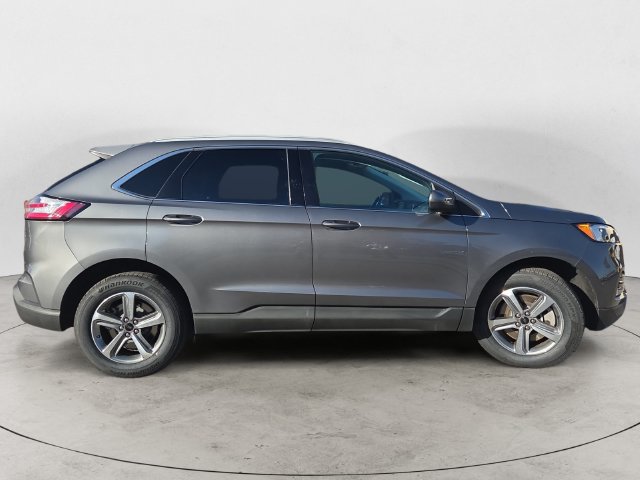 Certified 2023 Ford Edge SEL w/ Convenience Package AWD/4WD image 4