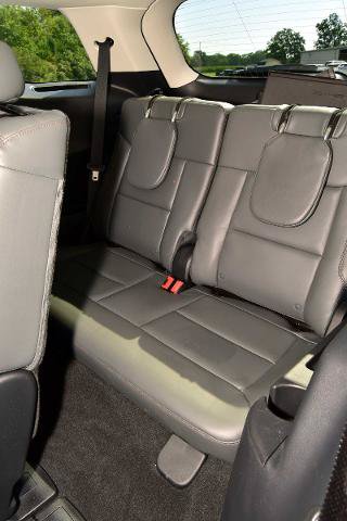 Certified 2025 Ford Explorer Active w/ Active Comfort Package AWD/4WD image 33