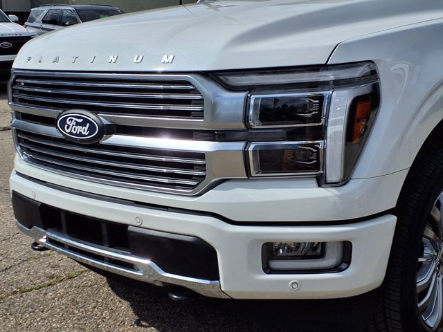 Certified 2025 Ford F150 Platinum w/ Equipment Group 703A Plus AWD/4WD image 30