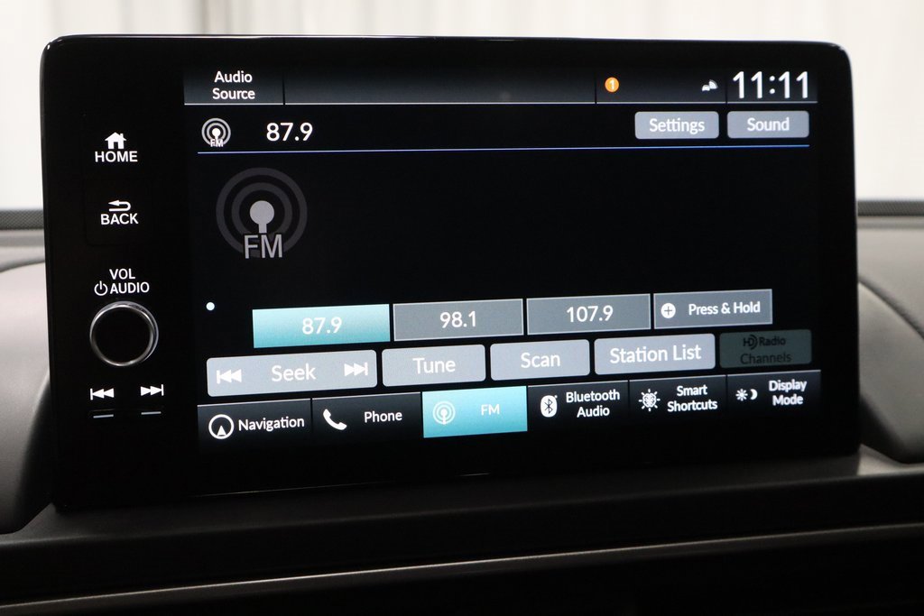 Used 2025 Honda Pilot Elite image 3