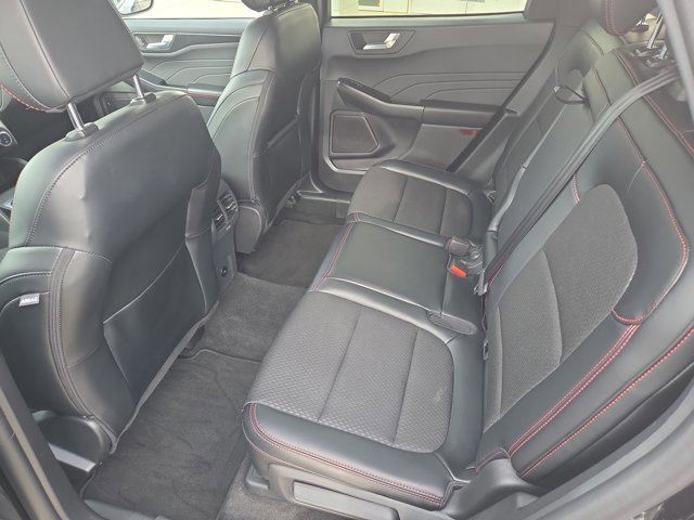 Certified 2025 Ford Escape ST-Line AWD/4WD image 13