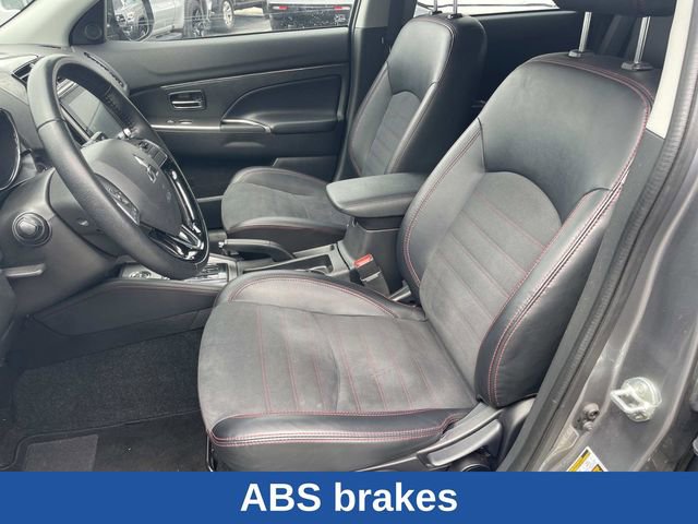 Used 2024 Mitsubishi Outlander Sport AWD image 28