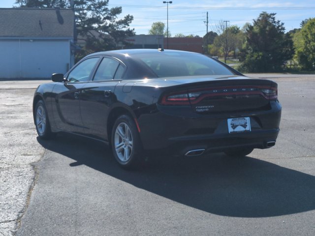 Used 2021 Dodge Charger SXT w/ Leather Interior Group RWD image 6
