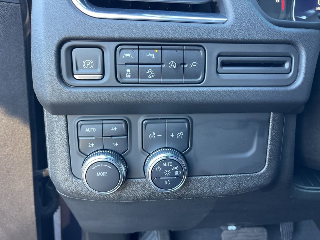 Used 2021 GMC Yukon AT4 image 19