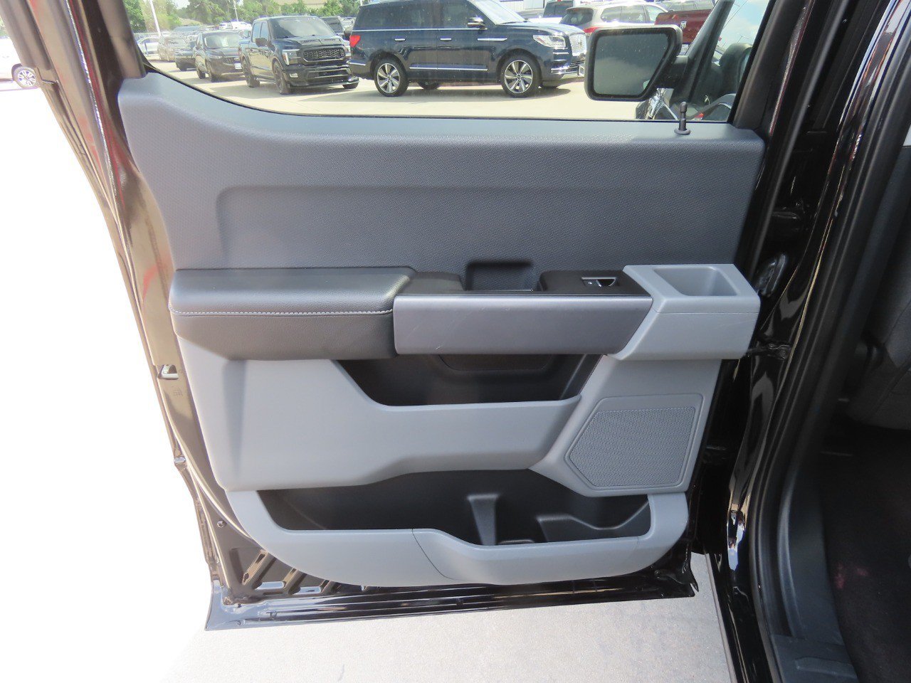 Certified 2022 Ford F150 XLT RWD image 17