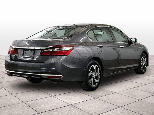 Used 2017 Honda Accord LX image 11