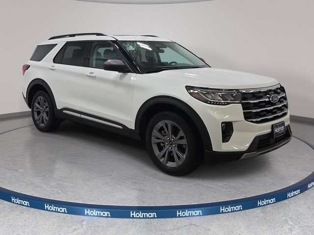 Certified 2025 Ford Explorer Active w/ Active Comfort Package AWD/4WD image 4