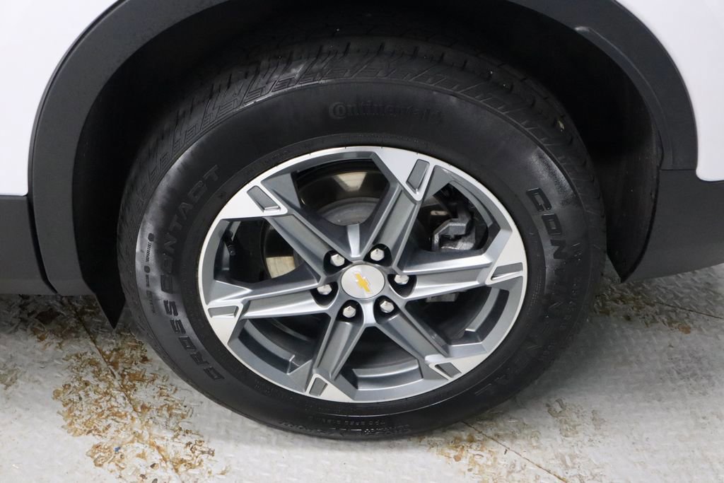 Used 2025 Chevrolet Blazer LT image 19